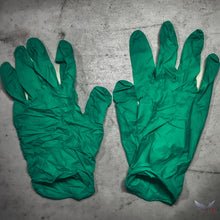 Load image into Gallery viewer, Responder - Disposable Nitrile Gloves - Green - 1Pr