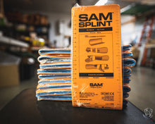 Load image into Gallery viewer, SAM 18" Flat Fold Splint