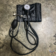 Load image into Gallery viewer, Blood Pressure Cuff/Stethoscope Combo