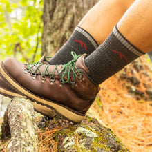 Load image into Gallery viewer, Darn Tough Men&#39;s Eclipse Wool Hiking Sock
